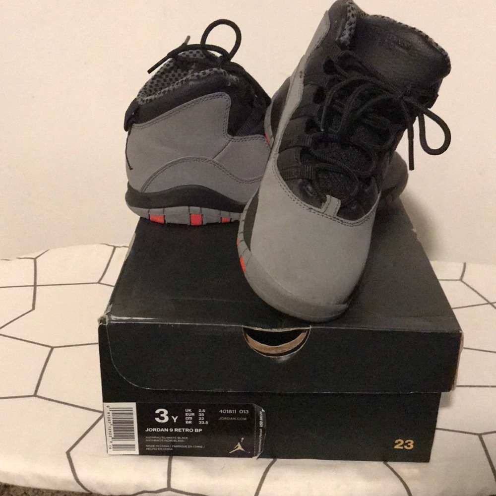 Jordan Retro 6